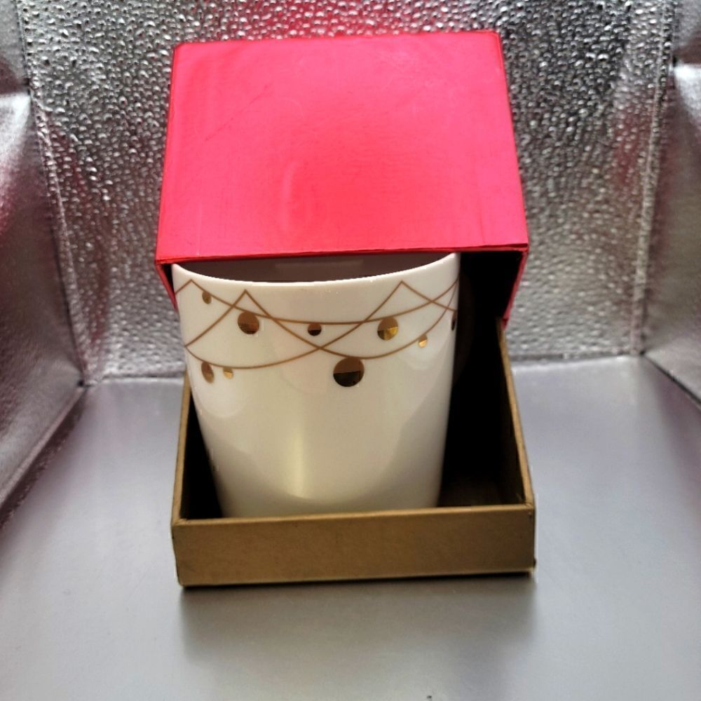 Starbucks Mug 2012 IWhite Gold Xmas String Lights 14oz New Bone China
